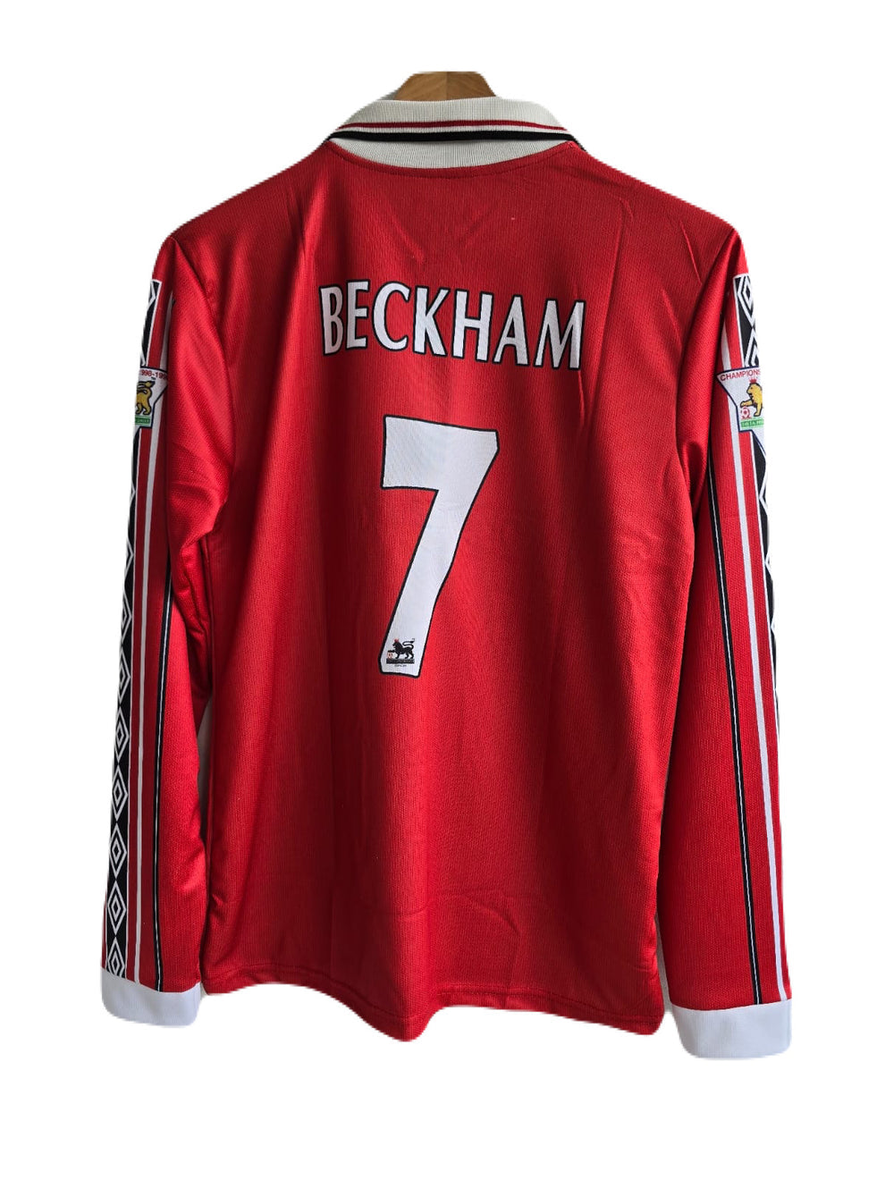 Manchester united 1998/99 Home jersey zip type full sleeve embroidery beckham_jersio
